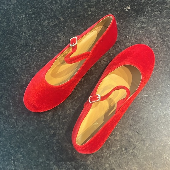 Red Velvet Mary Jane Flats - Picture 6 of 6